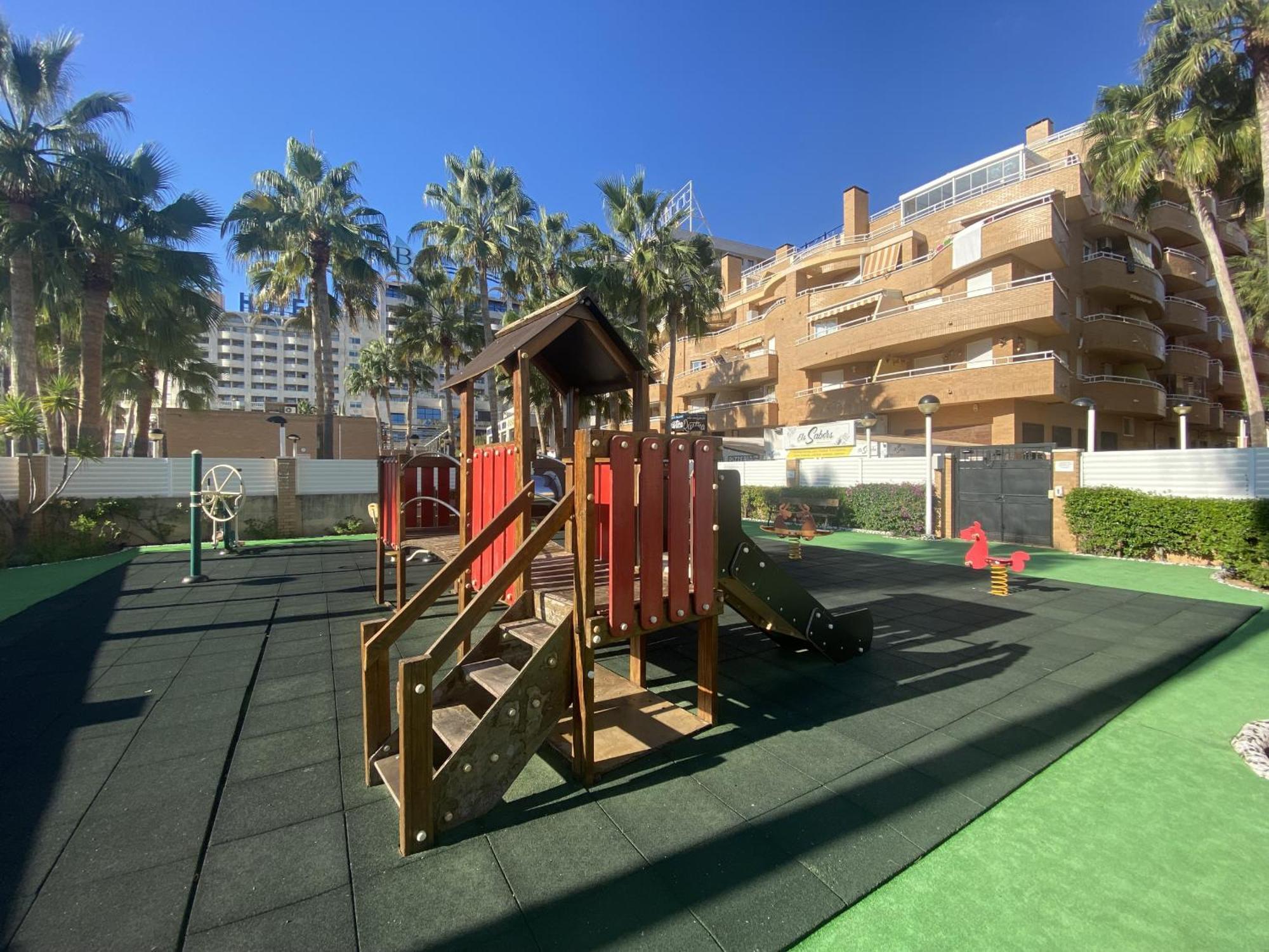 Apartamentos Marina Park Оропеса дел Мар Екстериор снимка